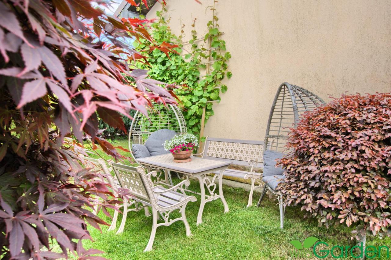 Willa Garden pokoje i apartament Ustronie Morskie Exteriör bild